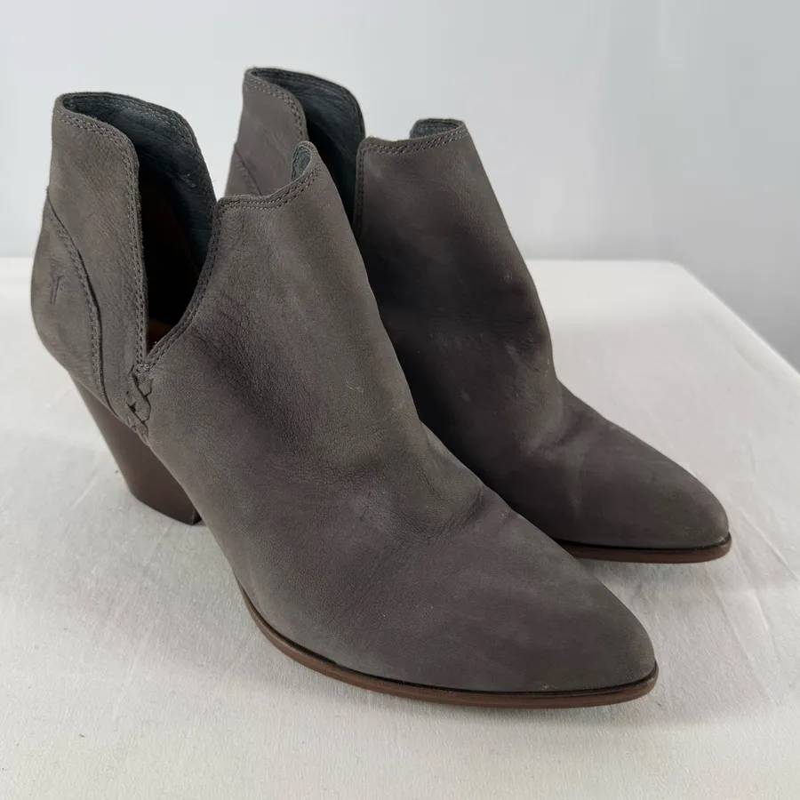 Frye Reina Cut Out Suede Point Toe Bootie in Gray Size 9