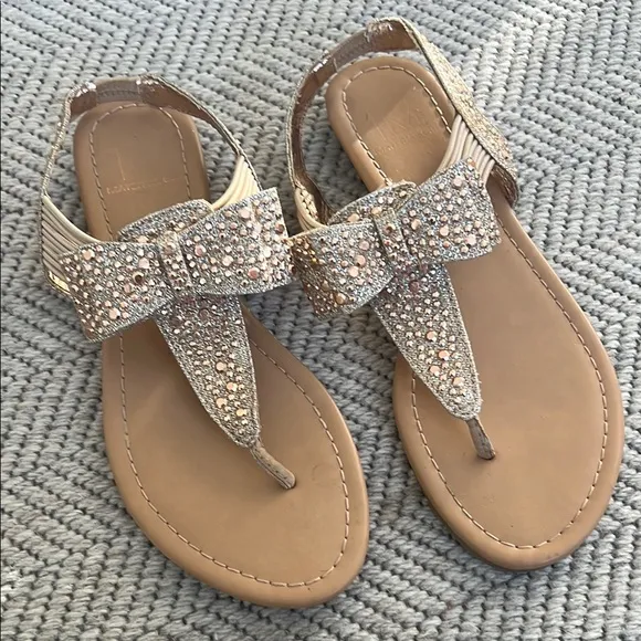Beige Bow Sandals