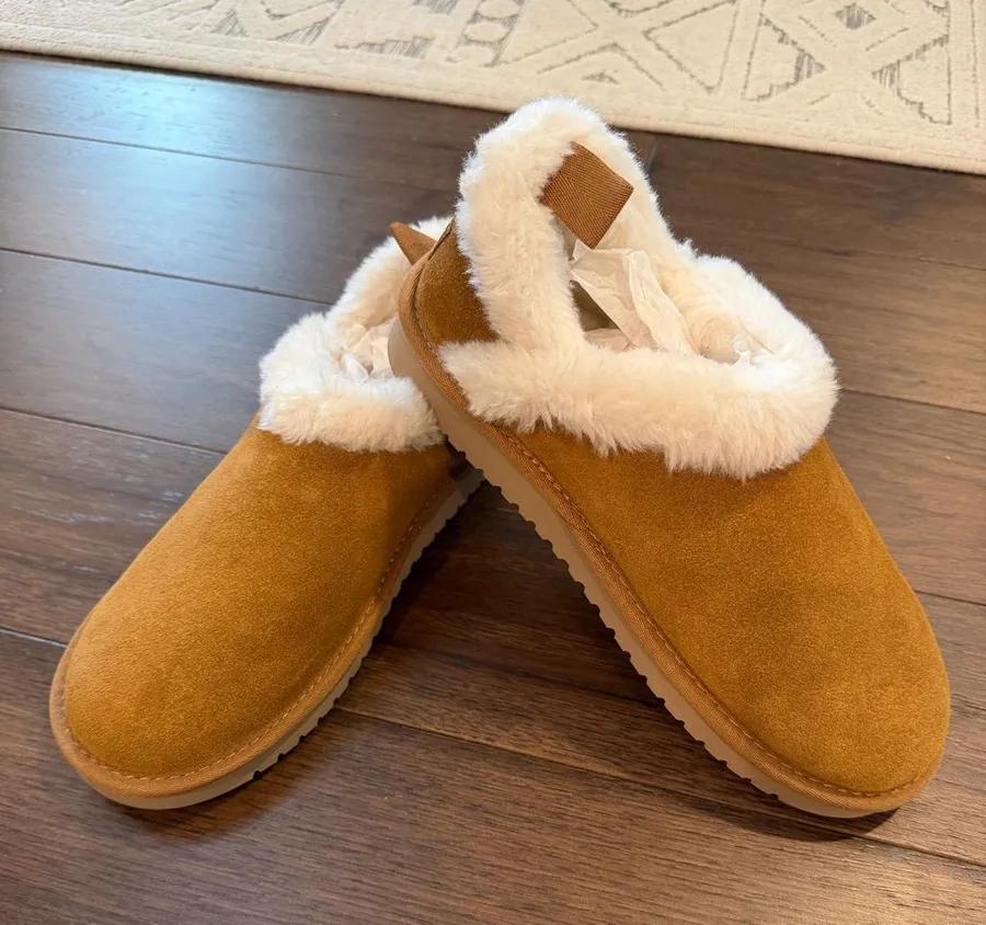 Koolaburra by UGG Women's Advay Slip-On Size 9 Like New - C65