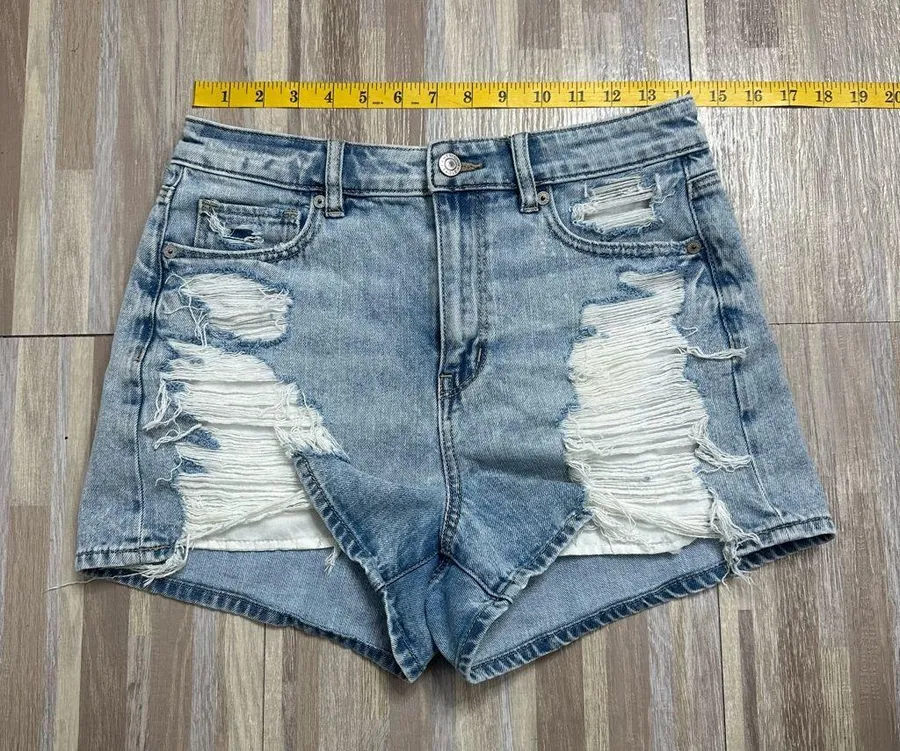 American Eagle Outfitters Ripped Denim Mom Jean Shorts, Size 4