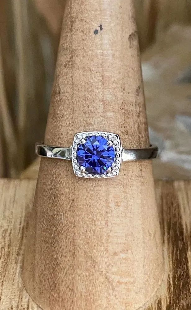Round Tanzanite Halo & CZ Sterling Silver Ring Size 6,8 Purple