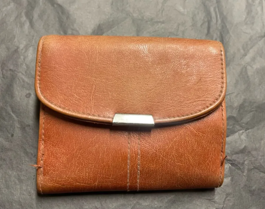 Vintage Classic Brown Leather Wallet