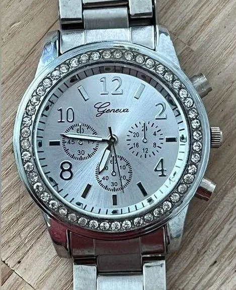 2/$20 Ladies Value Watch