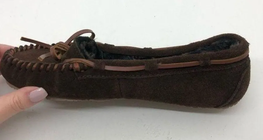 Minnetonka brown leather moccasin slipper fur