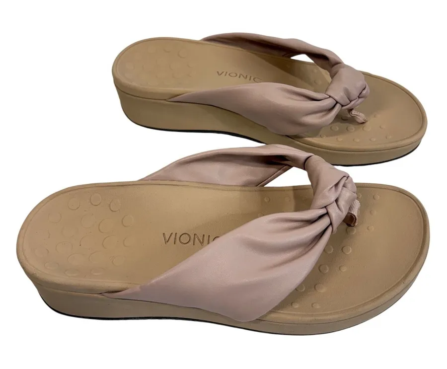 Vionic Rosalind Tan Leather Knotted Platform Thong Sandals Womens 9 Wide TVW5476