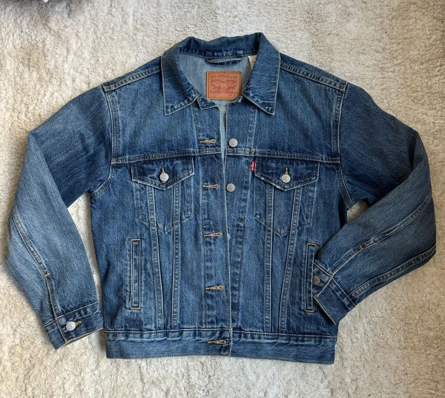 Levi’s Denim Blue Jean Jacket Women’s S