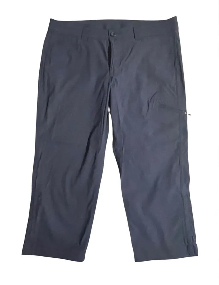 Women’s Eddie Bauer Navy Cargo Crop Hiking Pants