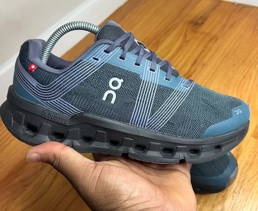 On Cloud Go “Storm Magnet Blue” 55.98087 Size 9.5 NO BOX