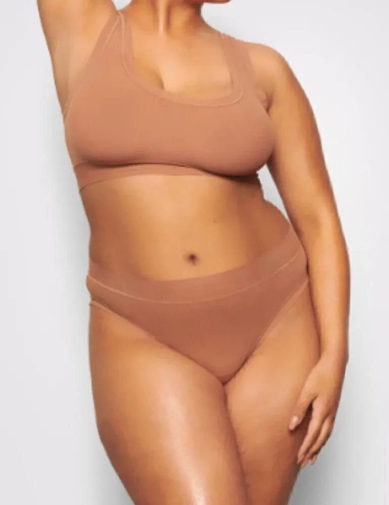 Skims Summer Mesh Scoop Bralette in Sienna