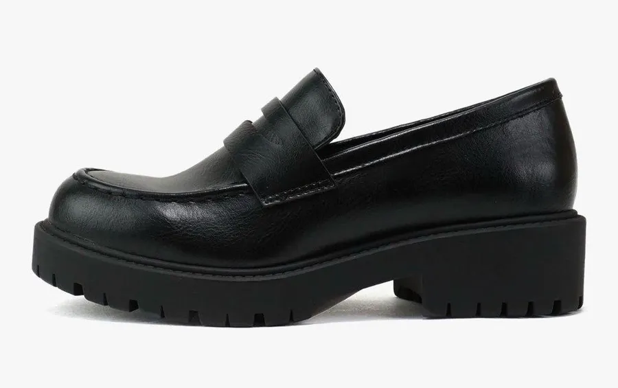 NEW Soda “HENDER” Round Toe Low Heel Lug Sole Platform Penny Loafer Shoe 10