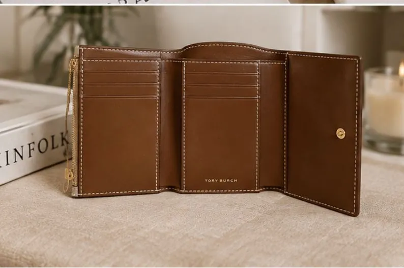 TORY BURCH Lee Radziwell T Leather Wallet Gray
