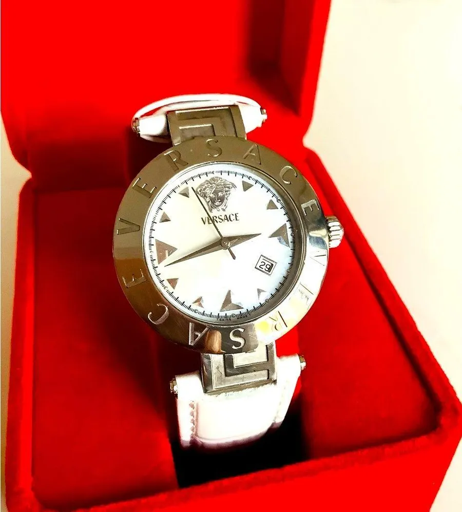 Ladies Versace watch🩷BEAUTIFUL❤️