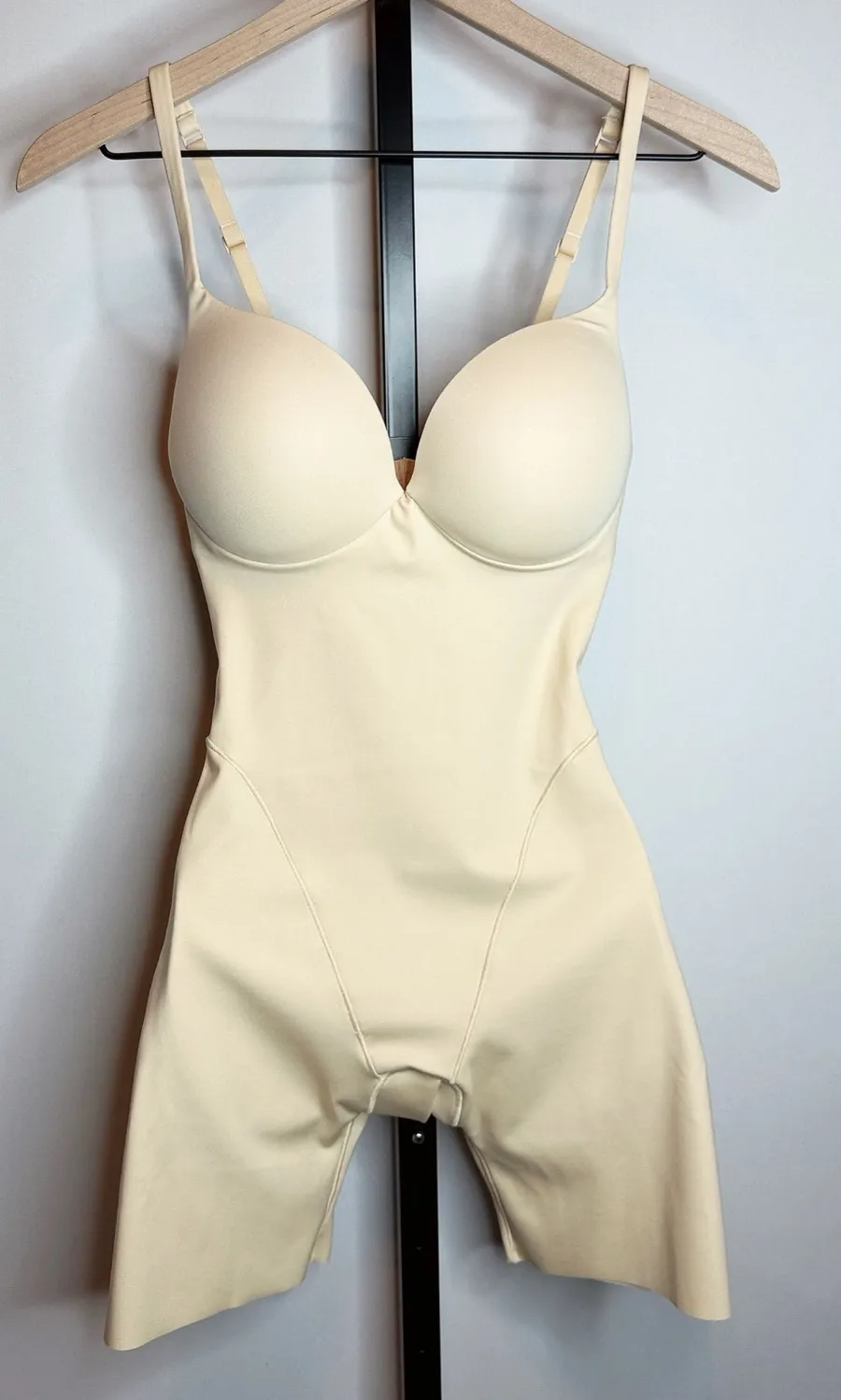 NWT Skims Body Ultimate Push-Up Butt Enhancing Padded Mid Thigh Bodysuit