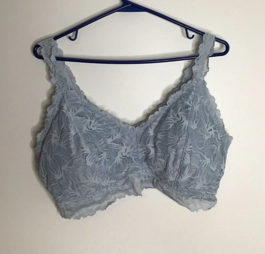 Maurices Bralette Womens XXL Light Blue Excellent Lace Wireless Crisscross Back