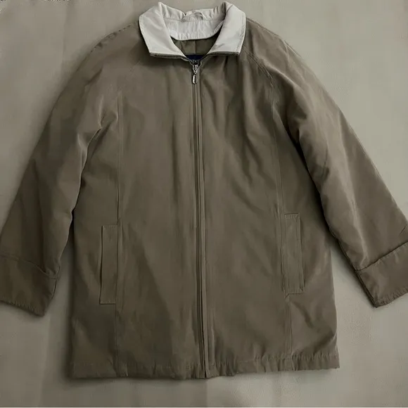 two in one Coat with zip out puffer M