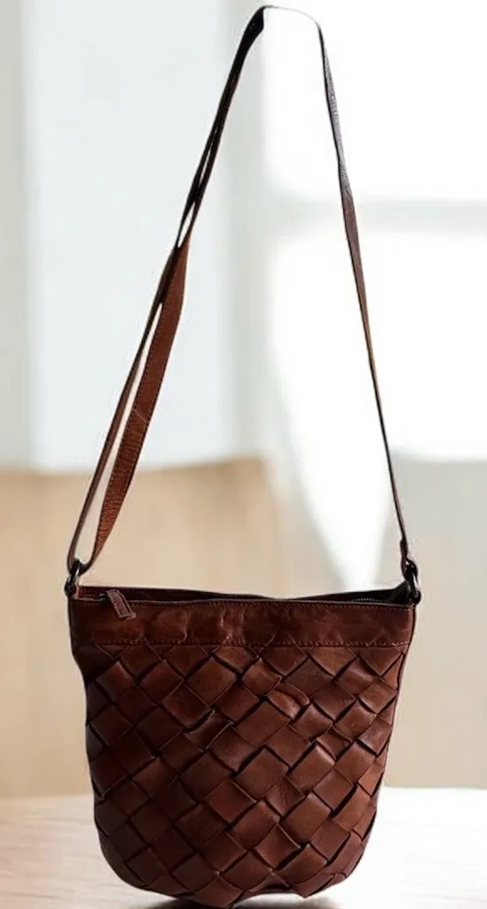 Vilenca Hollan Woven Leather Crossbody Bag Brown