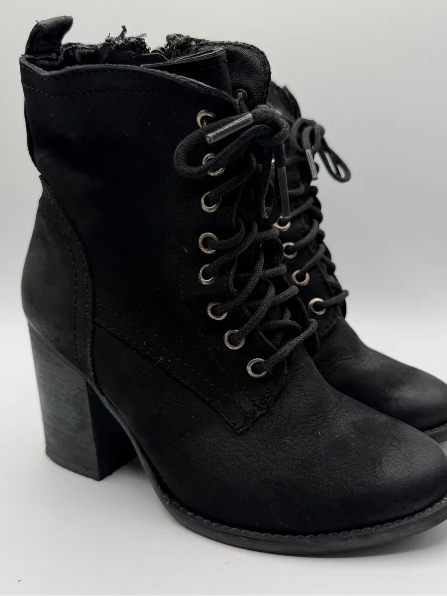 Steve Madden Lauuren Boots Womens 6.5 Black Leather Lace Up Block Heel