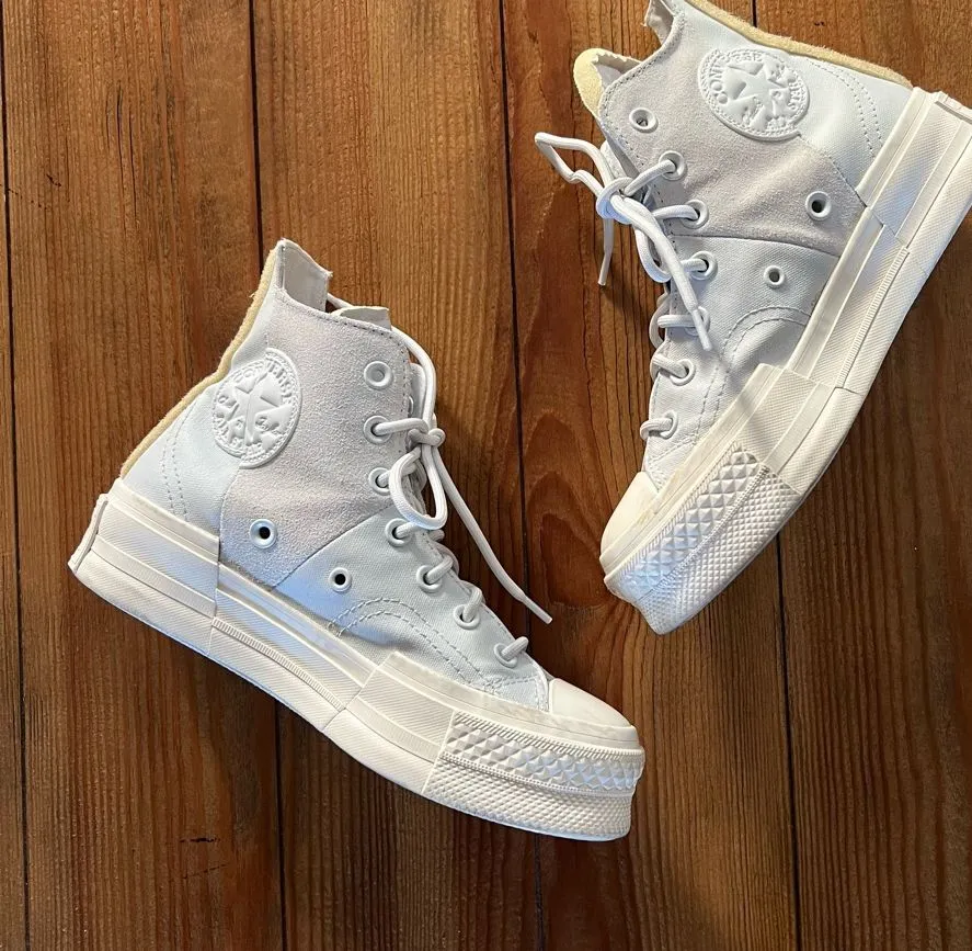 Converse High Tops