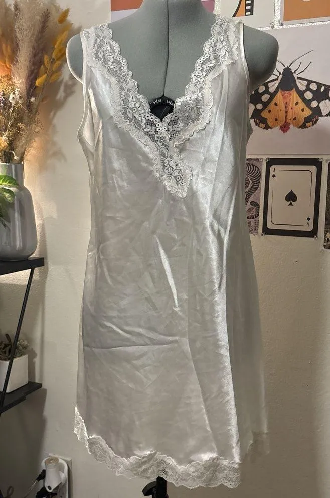 Vintage Thalia Sodi White lace slip dress