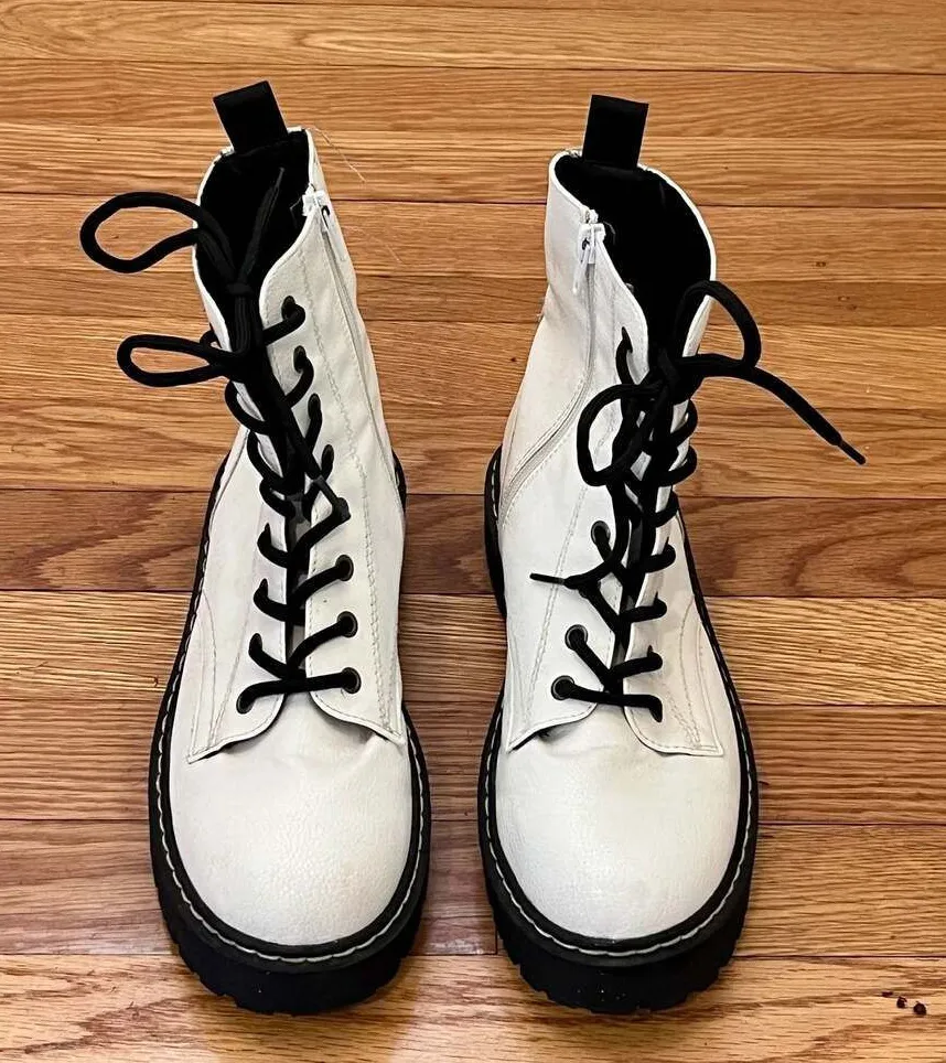 Sincerely Jules Harley White Combat Boots Leather Zipper Lace Up Size 8M