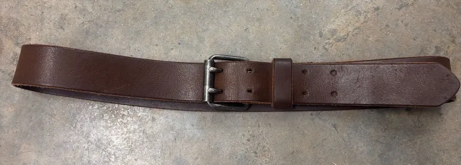 GAP Vintage Dark Brown Heavyweight Cow Leather Double Prong Belt Womens 32