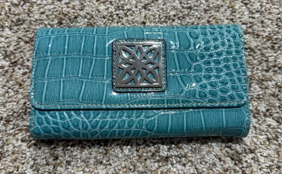 Teal Croc