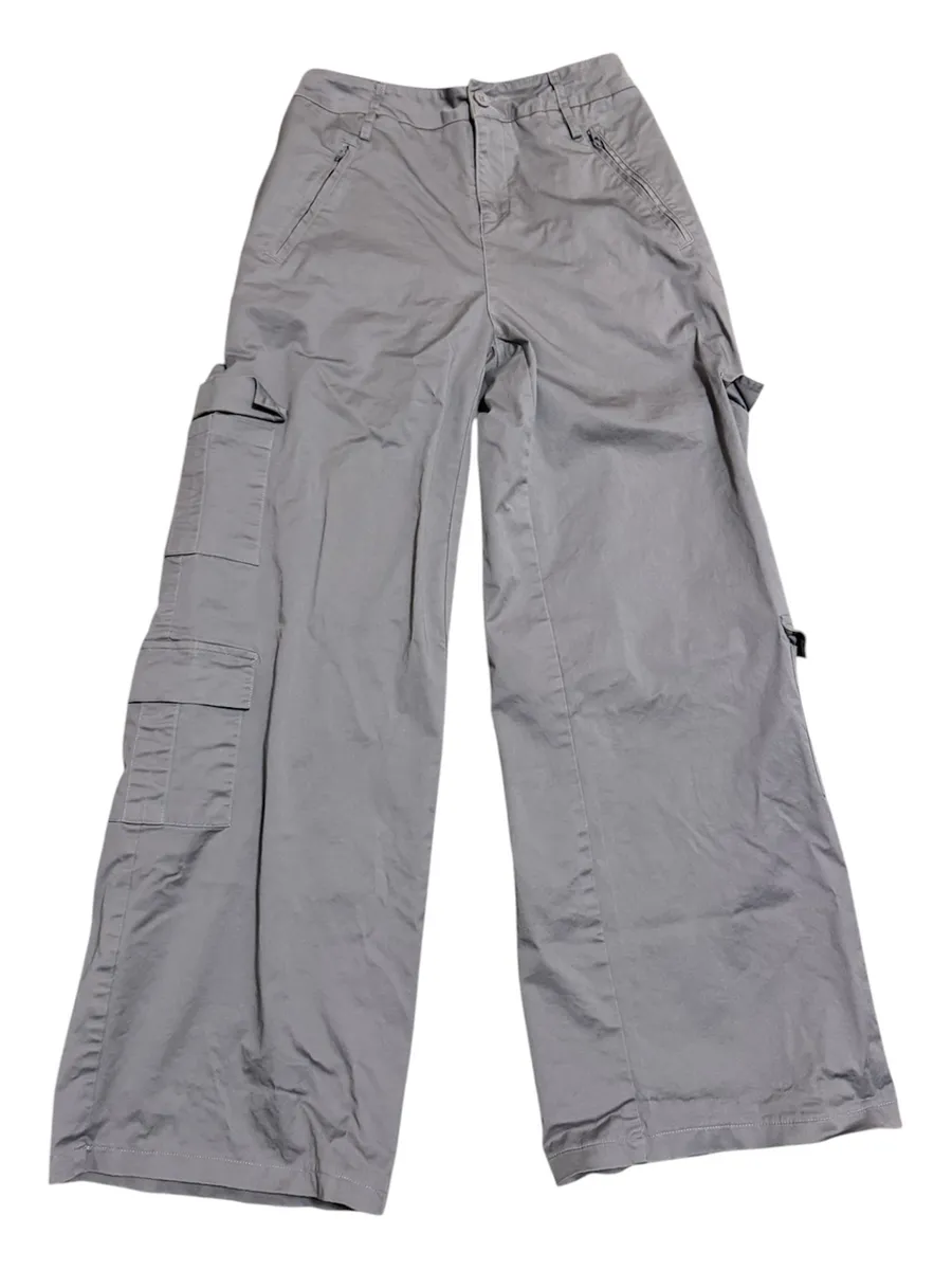 Edikted | Gray Lilac wide leg cargo pants size medium.