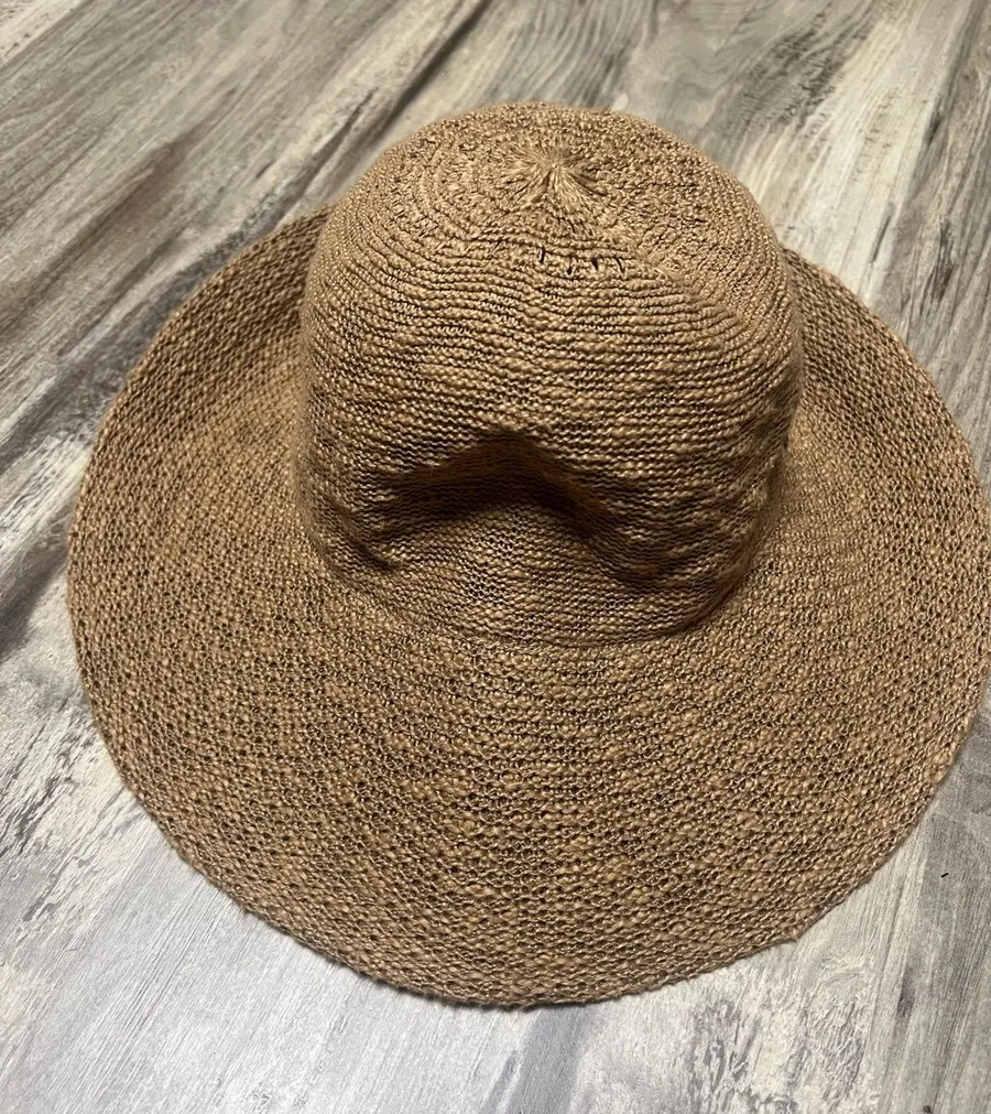 Shihreen Packable Cotton Blend Wide Turn Brim Sun Hat in Tan Brown