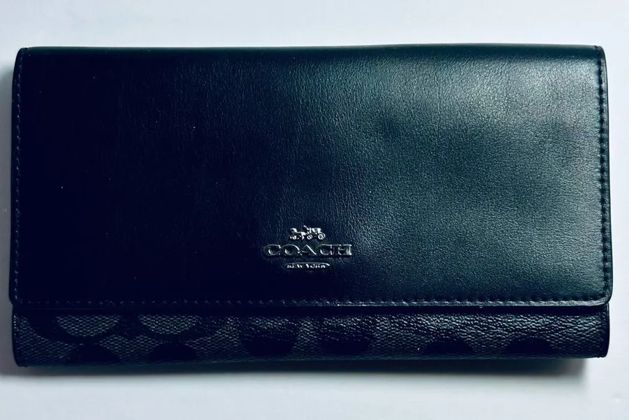 Coach Signature Black And Logo Pattern Women’s Bifold Wallet