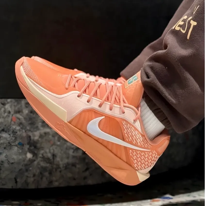 New NIKE Sabrina 2 'Activate'