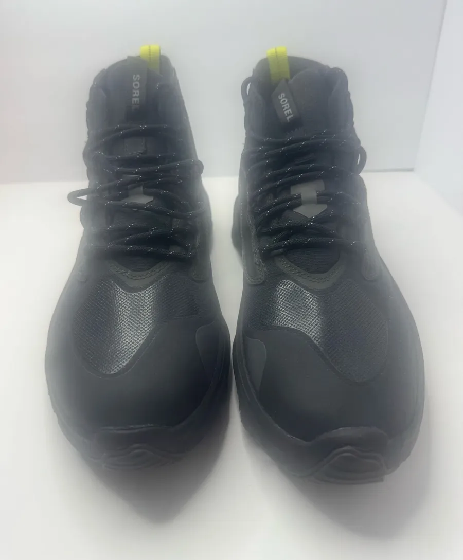 Sorel Black Kinetic Breakthru Tech Lace Athletic Boots Women's Size 11