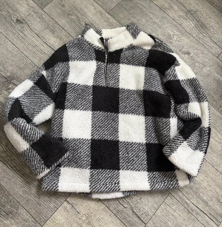 C+D+M Black & White Plaid Flannel Pattern Fuzzy Fleece Feel Winter Jacket Womens Size L