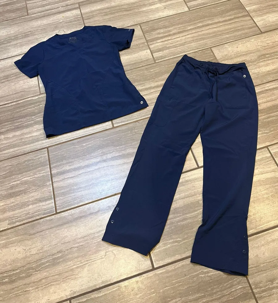 Scrub Set Sz XS & SP(see flaw)