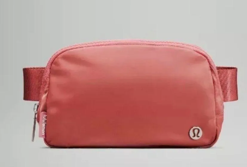 NWT BRIER ROSE Everywhere Belt Bag