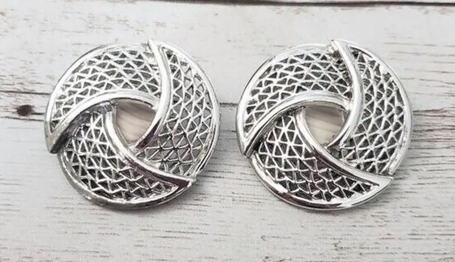 Vintage Sarah Coventry Clip On Earrings Circular Silver Tone Large 1.25"
