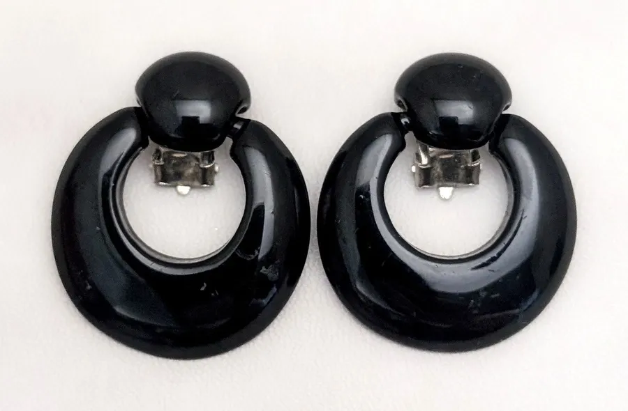 Vintage Clip On Earrings Lightweight Black Dangle Drop Statement Glam