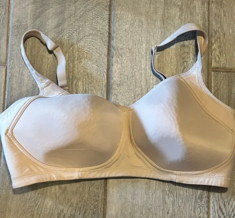 Vanity Fair Cream T-Shirt Bra with Light Padding and Adjustable Straps-38D