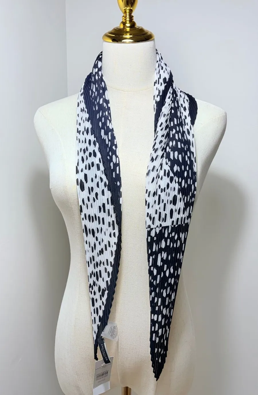 Ann Taylor Factory Black and White Polka Dot Pleated Scarf