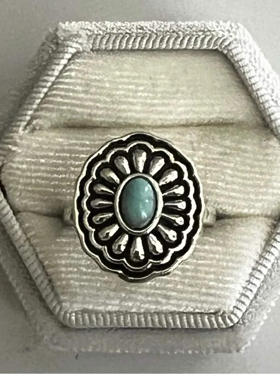 Boho/Vintage Distressed Design Faux Turquoise Ring Size 6 NWT Blue