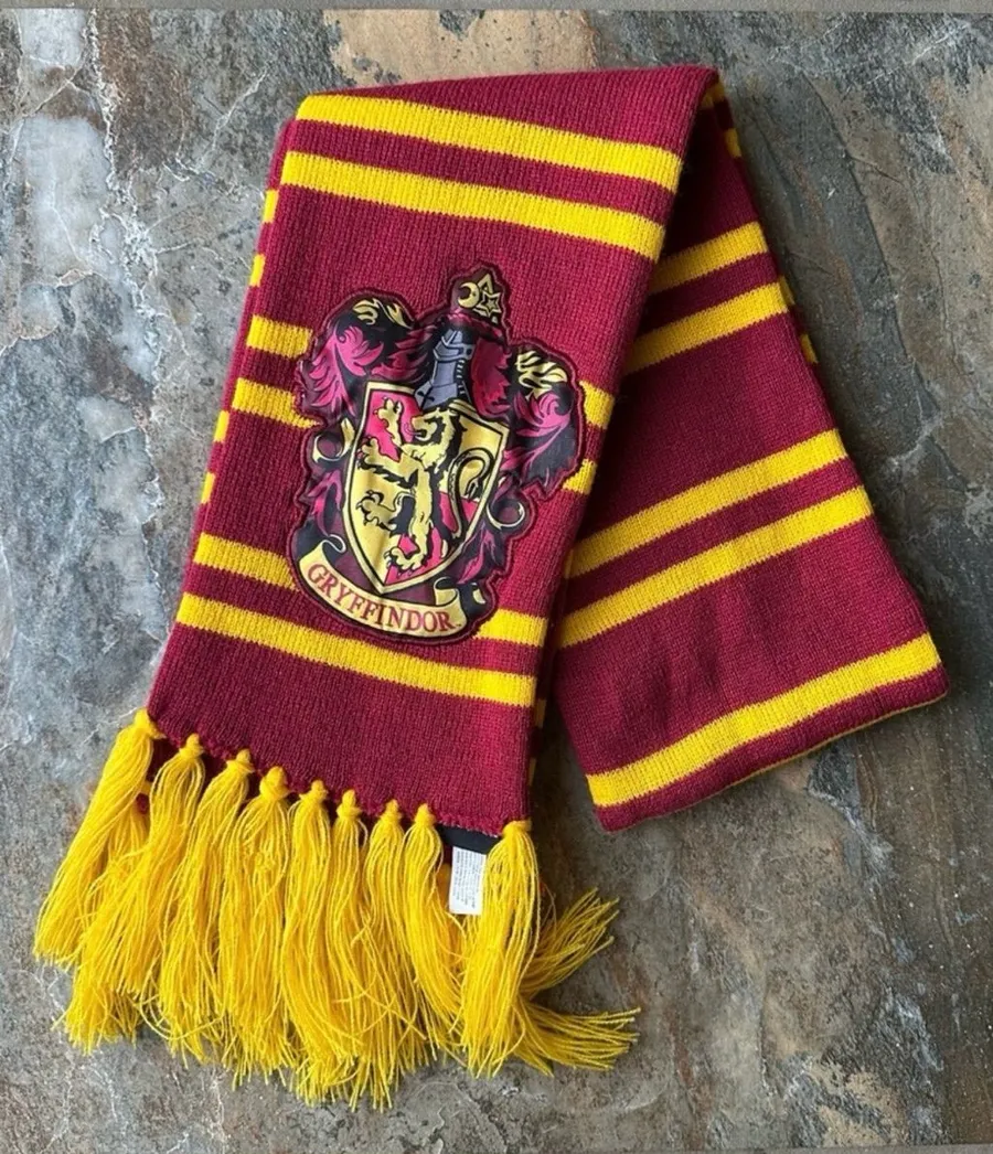 Harry Potter Gryffindor Knit Scarf Stripes Red and Yellow