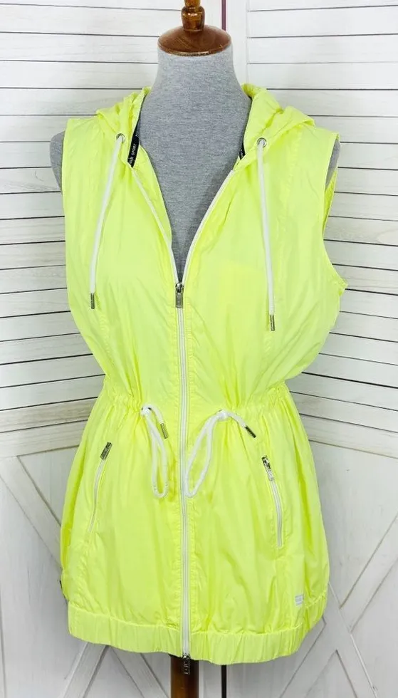 Tommy Hilfiger Sleeveless Cinch Waist Packable Nylon Vest Neon Yellow Large