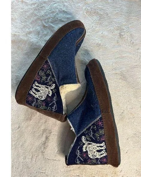 Acorn Women's Forest Bootie Slippers Blue Embroidered Winter Warm Size 8.5