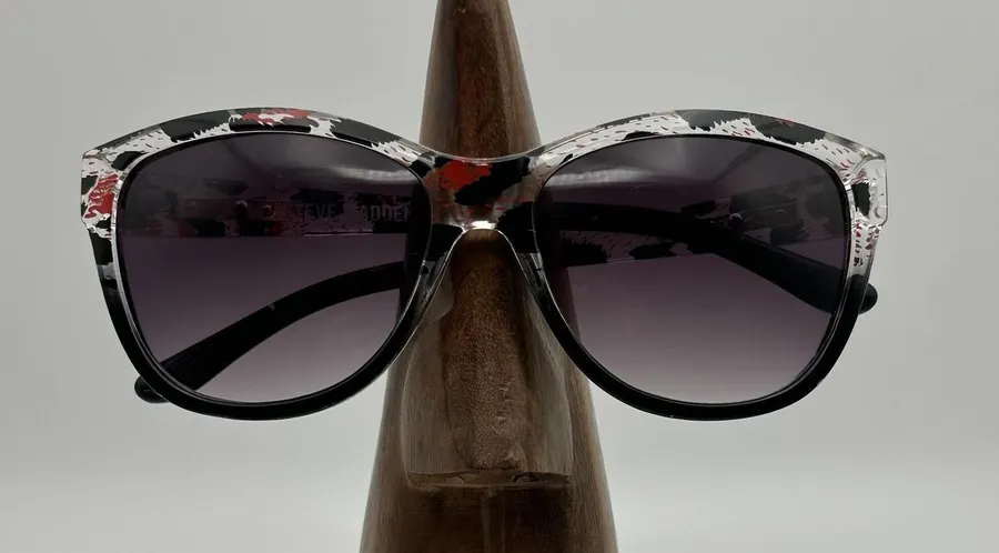 Steve Madden Oversized Cat Eye Sunglasses Black Clear Red Patterned Frames
