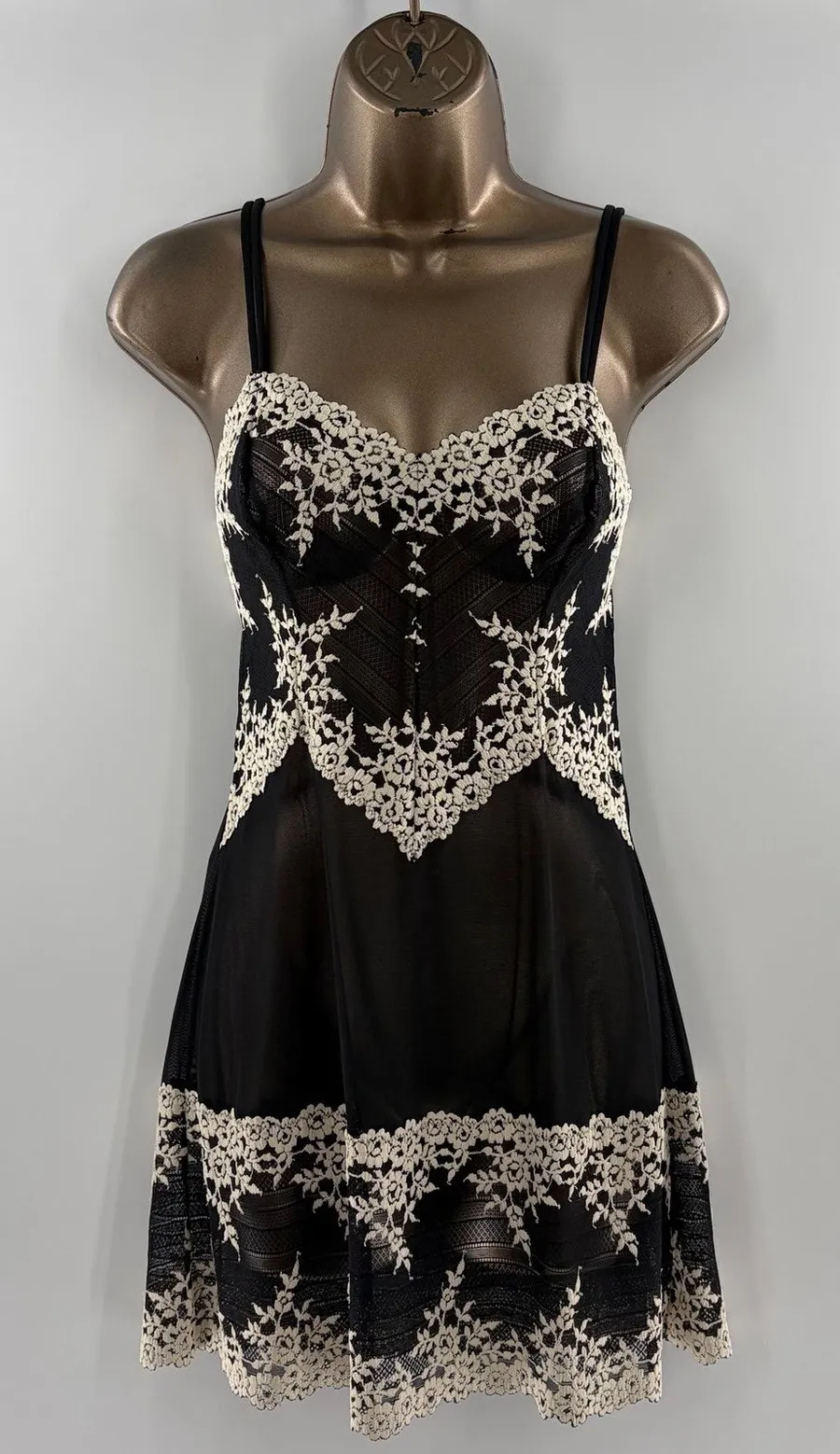 Wacoal Embrace Lace Chemise Black