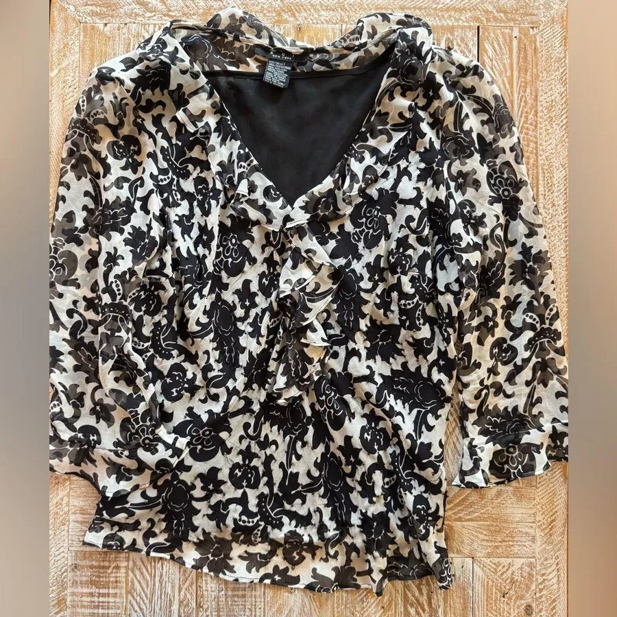 🖤ECI New York Women’s 100% Silk Ruffle Blouse Beaded & Black Tank Layer🖤 ~large