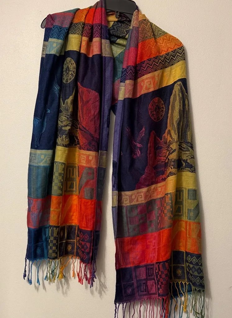 Multicolor Patterned Scarf