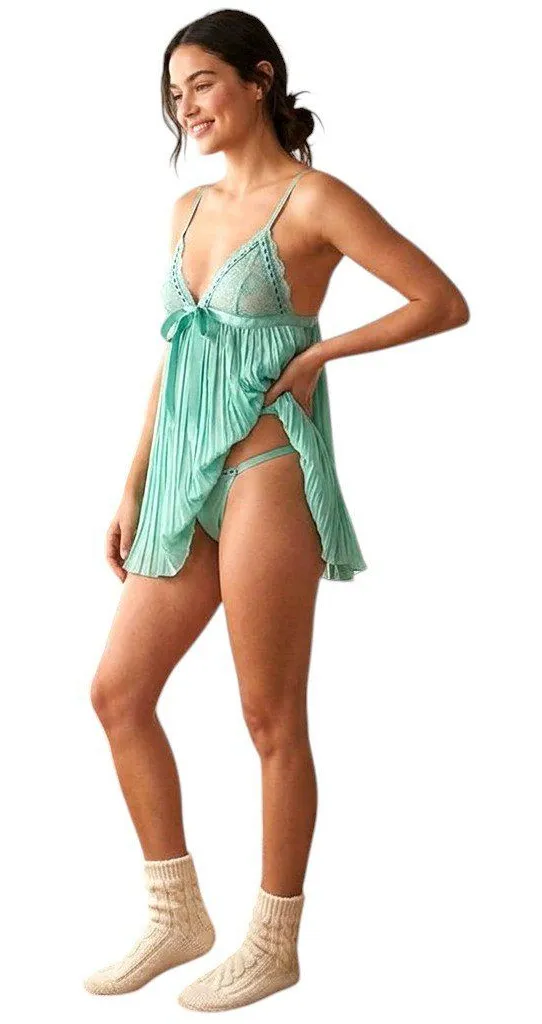 Victoria's Secret Very Sexy Green Pleated Babydoll, M