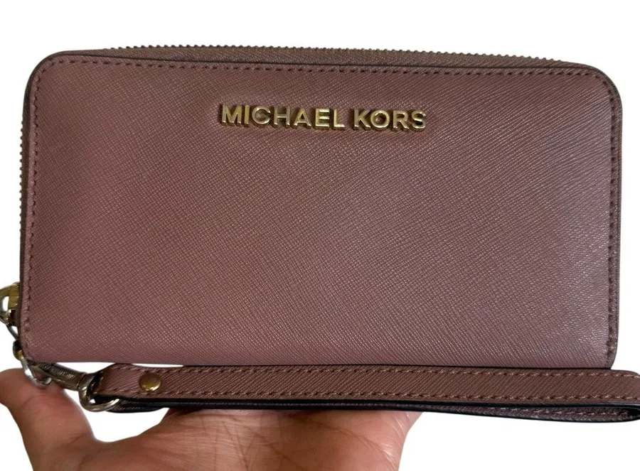 MICHAEL KORS Zip Around Wallet