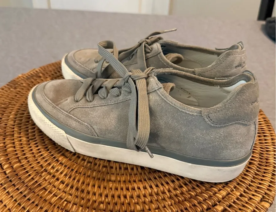 Rag & Bone Grey Suede Low Top Sneakers Womens Size 40 Lace Up Casual Shoes