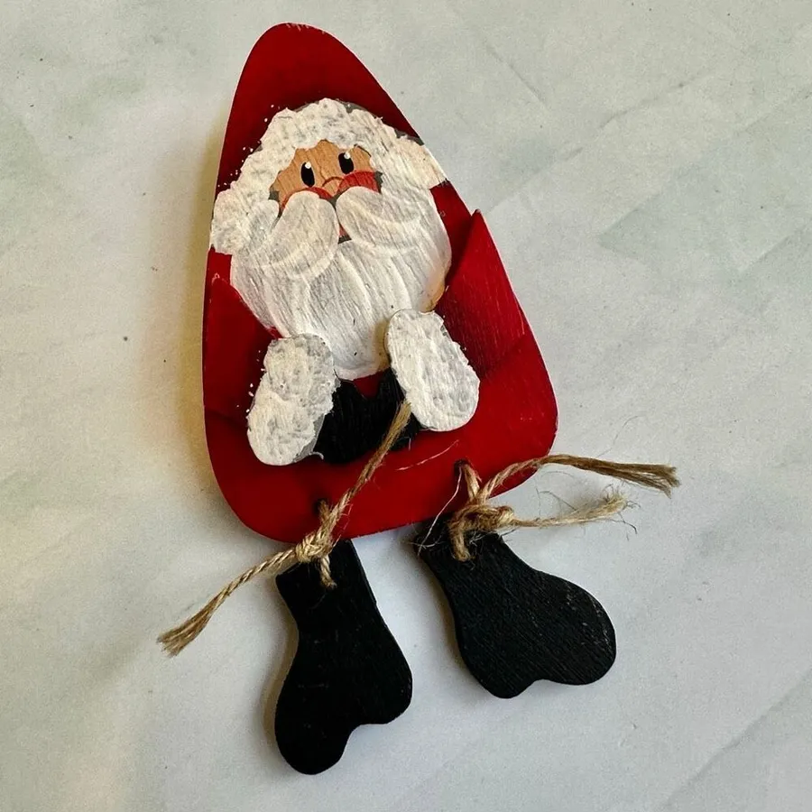 Handmade Wooden Santa Claus Brooch Pin Red
